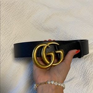 Authentic Black Marmont Gucci belt
